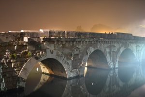 Mist to bridge - Ponte di Tiberio