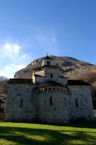 Romanische Kirche Mergozzo und Montorfano