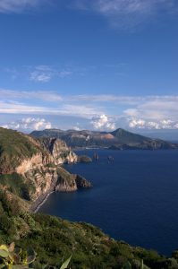 Blick auf Volcano von Lipari