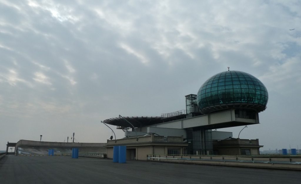 Lingotto la Bola und Heliport