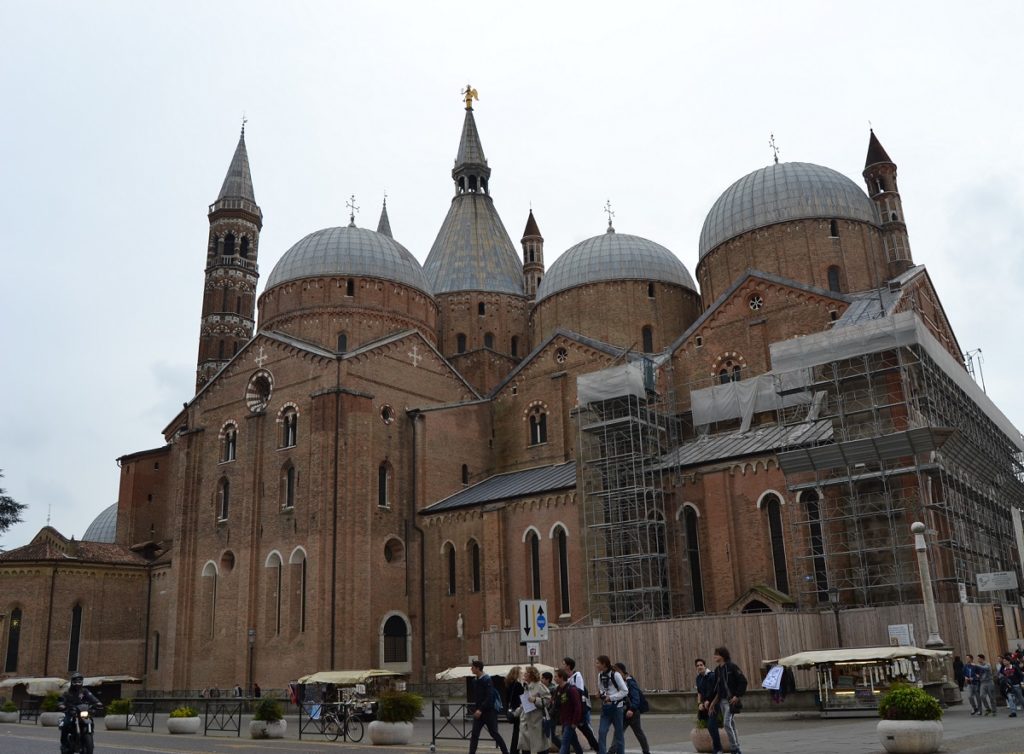 Die Orientalische - Basilika des Hl. Antonius in Padua