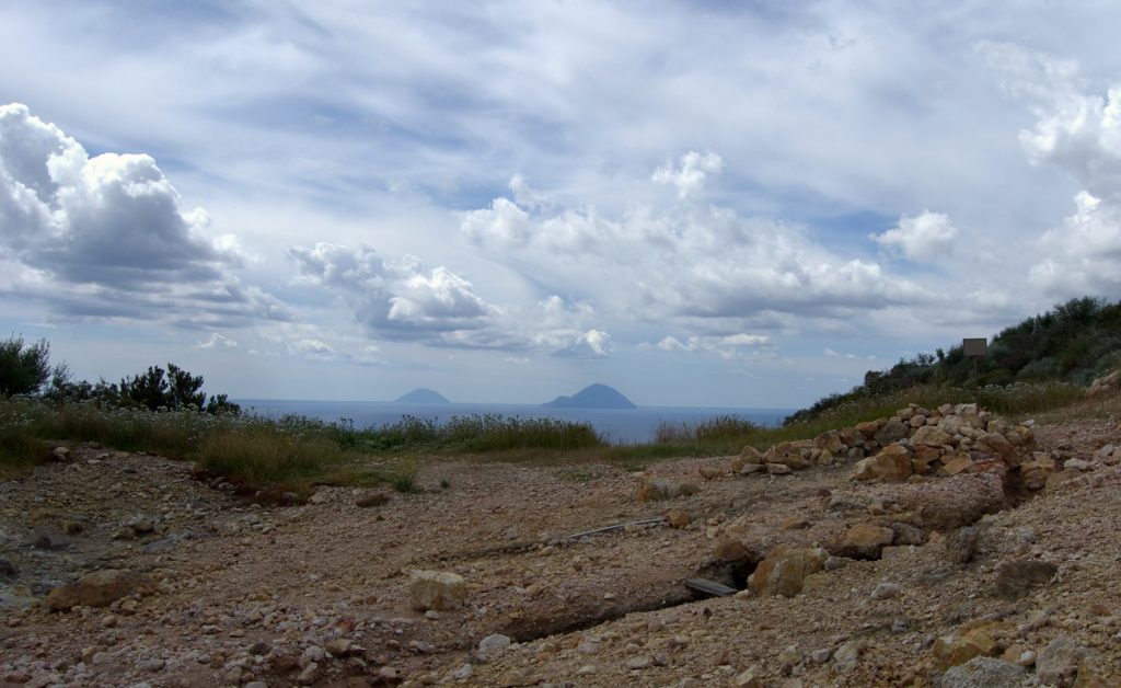 Schwefellöcher auf Lipari