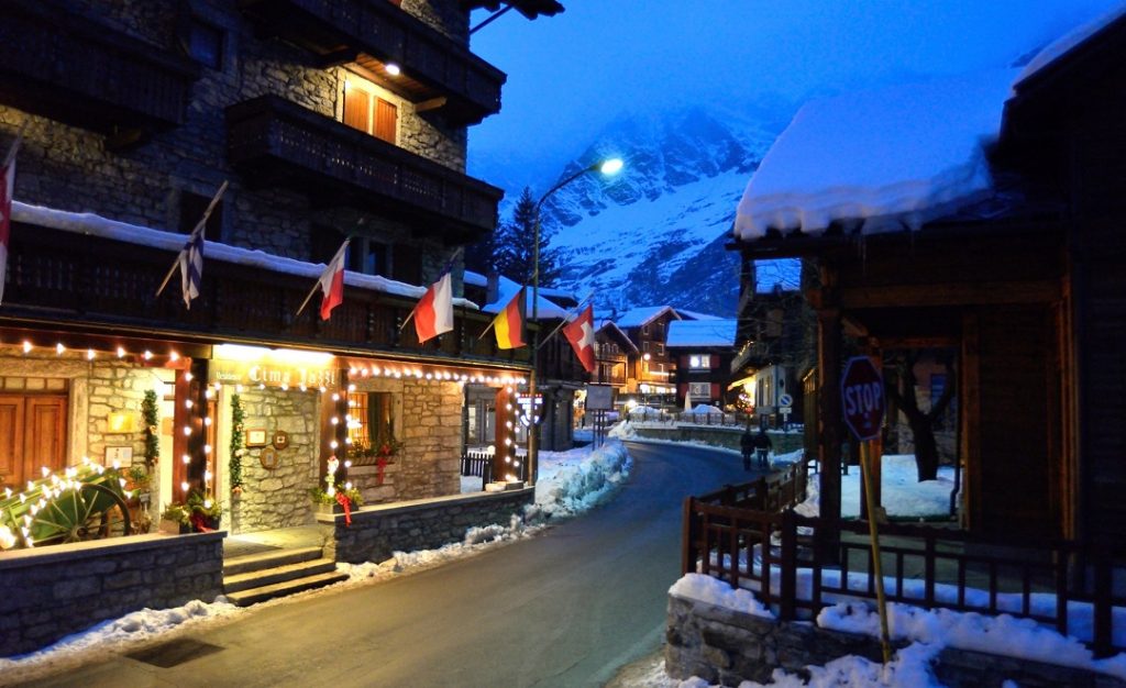 Winterabend in Macugnaga