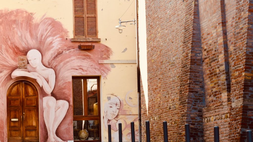 Dozza Fassade muro dipinto
